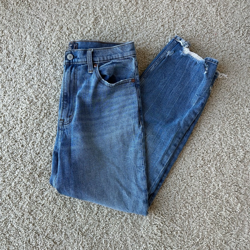 Abercrombie Size 29 Natural Rise Ankle Straight Jeans